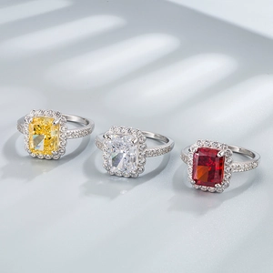 Eleganti anelli in argento S925 con diamanti taglio rettangolare a fiore di ghiaccio in tre colori