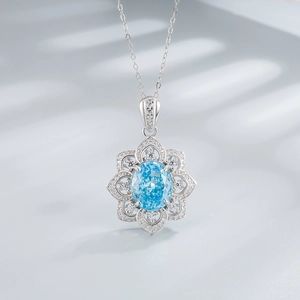 Elegant 925 sterling silver necklace with ice flower cut blue high carbon diamond pendant