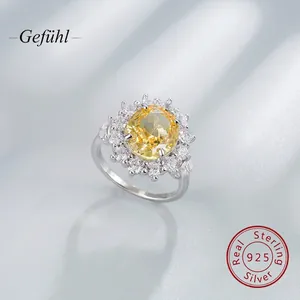 Luxury 925 Sterling Silver Oval Pigeon Blood Red Yellow White Rhinestone Cluster Halo Ring For Women Fashion Jewelry Wedding Gift
