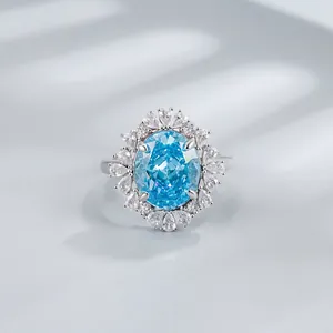 Elegant S925 Sterling Silver Oval Geometric Rhinestone Ring For Women Fashion Commuter Inlaid Gemstone Style Finger Jewelry