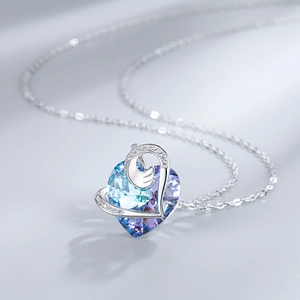 S925 silver necklace with heart-shaped gradient blue crystal and swan wing pendant