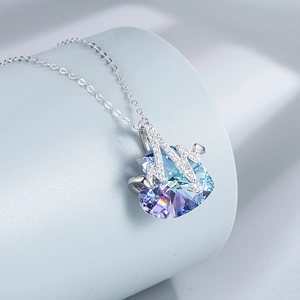 Collana a cuore in argento S925 con cristallo sfumato e dettagli pavé brillanti