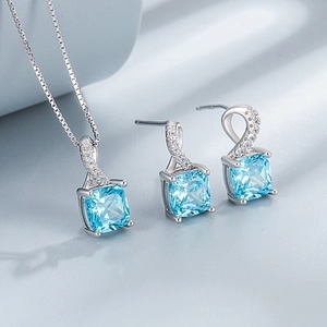 S925 Sterling Silber Schmuckset mit quadratischem blauen Stein Halskette und Ohrringen