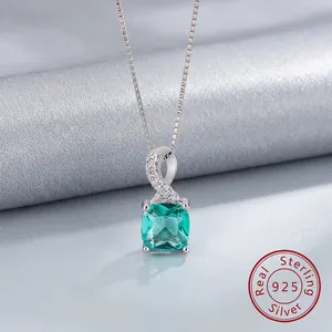 Collier Pendentif Pierre Précieuse Coupe Carrée en Argent Sterling 925 pour Femme Élégante Chaîne de Clavicule en Strass Bijoux Cadeau