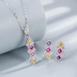 Exquisite 925 silver jewelry set with colorful geometric rhodium-plated pendants