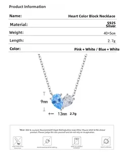 Détail macro du collier cœur en argent S925 bicolore avec pendentif zircon bleu 9x13mm