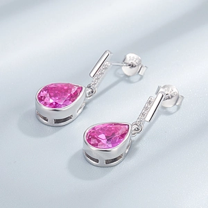 Boucles d'oreilles en argent S925 avec pierres roses en forme de poire et zircons pavés