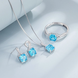 Macro di set di gioielli in argento S925 con pietre di zircone blu a taglio quadrato