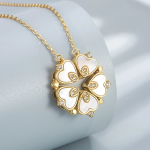 Collier cœur pliable en argent S925 avec nacre blanche et zircons étincelants