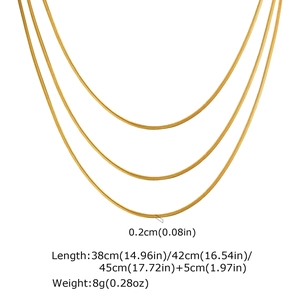 Detailed specs for 18K gold layered snake chain showing 0.2cm width and 38-45cm lengths