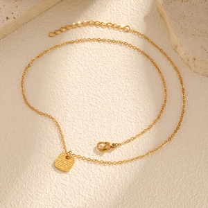 Minimalist 18K gold plated square pendant necklace with geometric woven texture
