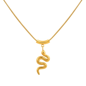 Collier avec pendentif serpent plaqué or 18 carats et écailles texturées sur chaîne fine