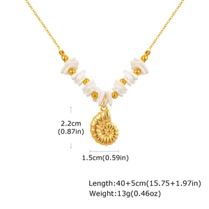 Détails du collier océan doré 18 carats montrant les dimensions du pendentif et la chaîne