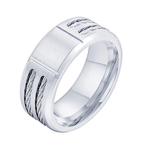 Anello da uomo industriale in acciaio inossidabile con inserto cavo e finitura