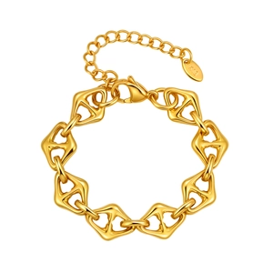 Minimalist gold geometric rhombus chain bracelet with 18K engraving and lobster clasp