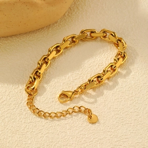 Detail of 18K gold-plated stainless steel rectangular link chain bracelet with lobster clasp