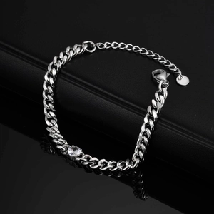 Men's silver Cuban link bracelet with a central round white zircon and lobster clasp