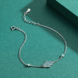 Elegant s925 silver Hamsa bracelet with turquoise stones and adjustable chain