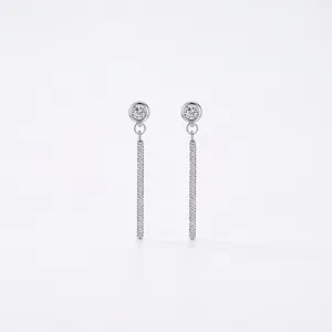 Élégantes boucles d'oreilles longues à franges en argent 925 avec zircons micro-incrustés