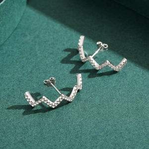 Elegant S925 sterling silver wave ear crawlers with micro-pave cubic zirconia crystals