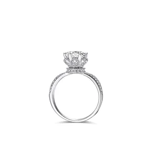 Luxurious S925 sterling silver crown ring featuring a brilliant round center diamond