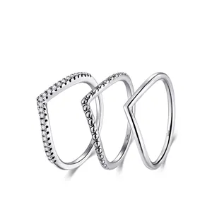 Three S925 sterling silver geometric V-shaped stacking rings with zircon pavé