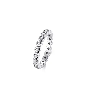 Minimalist S925 sterling silver eternity ring featuring round-cut pavé zircons