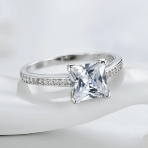 Minimalist S925 sterling silver ring with square zircon and micro-pave setting