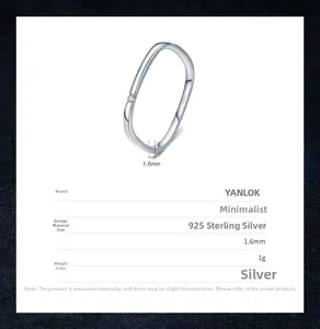 Détail d'une bague ondulée de 1,6 mm en argent 925 avec un petit diamant incrusté