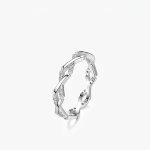 Bague Losange en Argent Sterling 925 pour Femme Minimaliste Micro Pavage Zirconia Entrelacé Tissé Géométrique Bijoux Mode Cadeau