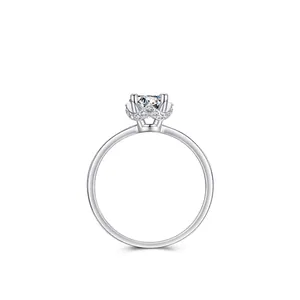 Bague minimaliste en argent 925 avec serti couronne et pierre de zircone brillante