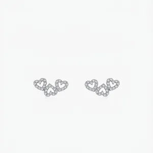 Boucles d'Oreilles Clous en Argent Sterling 925 Forme Cœur pour Femmes Design Doux Pavé de Zirconia Bijoux Mode Cadeau