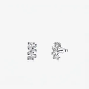 Boucles d'Oreilles Clous en Argent Sterling 925 Géométrique Baguette Zirconia Femmes Minimaliste Incrusté de Zircon Bijoux Cadeau