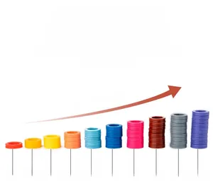 Dettaglio di anelli colorati per l'apprendimento della matematica ordinati da uno a dieci