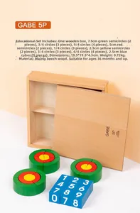 Vista dettagliata dei blocchi Froebel Gabe 5P in legno di faggio con forme colorate e numeri