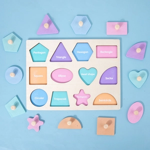 Puzzle Montessori in legno con forme geometriche color macaron e maniglie per bambini