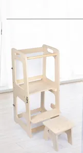 Torre montessori regolabile in legno con sponde di sicurezza e sgabello coordinato