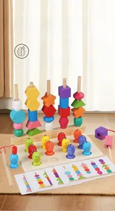 Vue détaillée du jouet en bois Montessori avec trieur géométrique et jeu de pêche