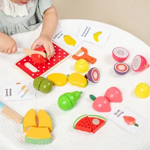 Holzspielzeug Schneide-Obst-Set mit magnetischen Früchten und Zubehör für Kinder