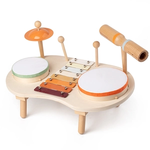 Set di strumenti musicali in legno per bambini con xilofono, tamburi e piatti color pastello