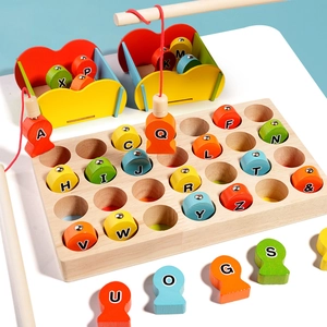 Magnetisches Angelspiel aus Holz mit Buchstaben zur Förderung der Hand-Augen-Koordination