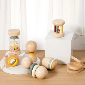 7 Piece Montessori Wooden Baby Rattle Set Early Educational Musical Toys For Infants Sensory Grip Training Wood Rattle Gift