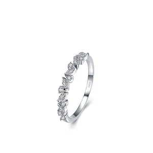 Elegant S925 sterling silver ring featuring marquise and round cubic zirconia stones
