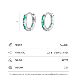 Orecchini a cerchio minimalisti in argento S925 con zirconi verdi di forma rettangolare