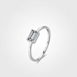 YANLOK S925 Sterling Silver Rectangle Emerald Cut Zirconia Ring Elegant Minimalist INS Style Single Stone Finger Ring For Women Daily Jewelry