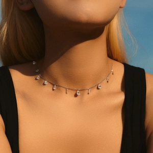 Ras de cou étincelant en argent S925 avec pendentifs en zircone goutte d'eau sur chaîne
