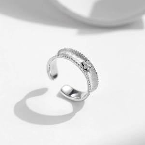 Matte S925 sterling silver open ring with flower zircon and beaded edges