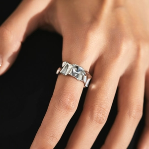 Minimalist S925 sterling silver open ring with irregular wrinkled texture on hand