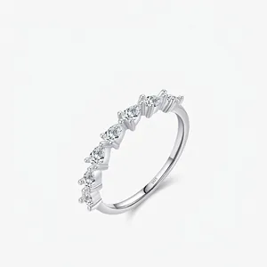 Elegant 925 Sterling Silver Water Drop Zirconia Row Ring For Women Sparkling Pear Cut Zirconia Band Jewelry For Gift