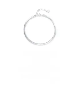 Macro view of adjustable S925 silver double layer snake bone chain bracelet details